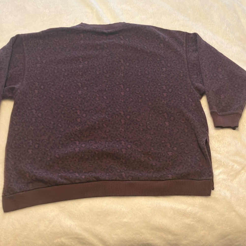 AMERICAN EAGLE AHH-MAZINGLY SOFT JEGGING
FIT SWEATSHIRT - Picture 4 of 5